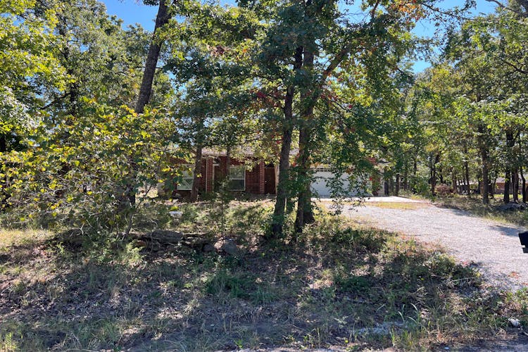 14321 County Road 1571 Ada, OK 74820, Pontotoc County