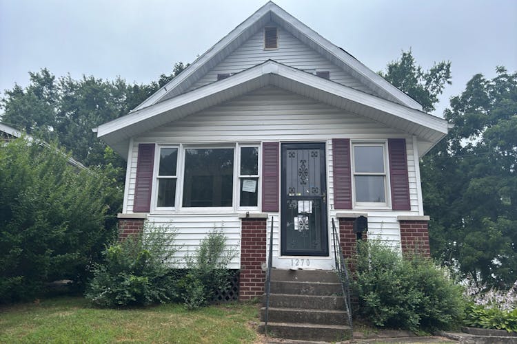 1270 Sawyer Ave Akron, OH 44310, Summit County