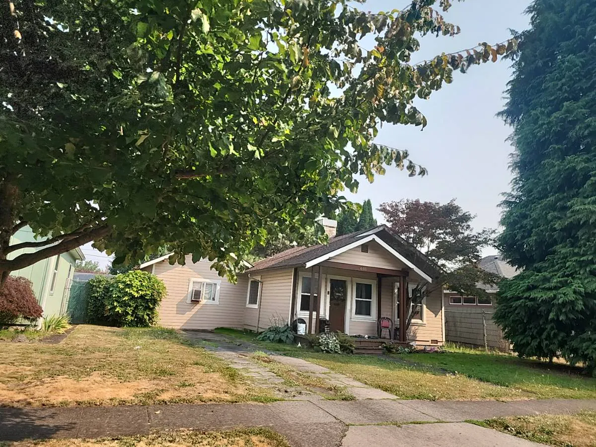 22nd Ave, Longview, WA 98632 #1
