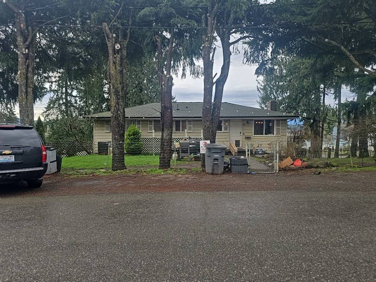 29 NW Tracy Ave Bremerton, WA 98311, Kitsap County