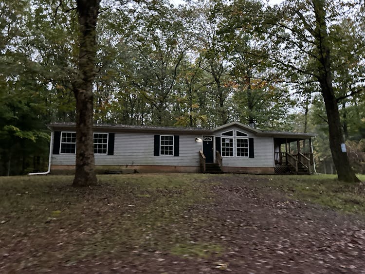 131 Martindale Ct Saylorsburg, PA 18353, Monroe County