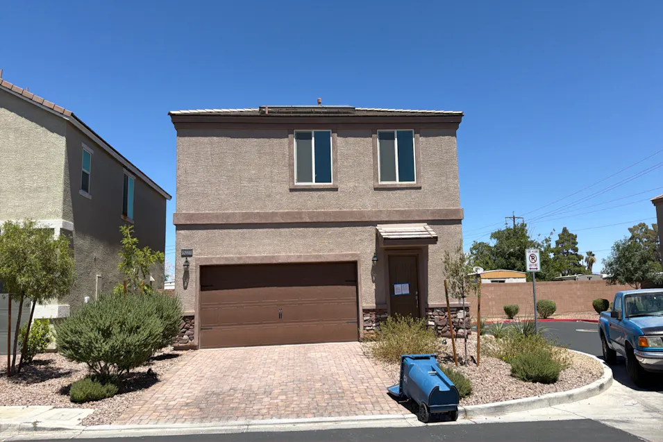 5227 Maid Marian Ln Las Vegas, NV 89122, Clark County