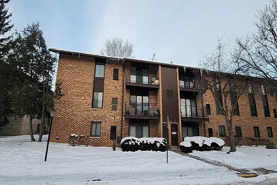 16455 Heather Lane T301 Middleburg Heights, OH 44130, Cuyahoga County