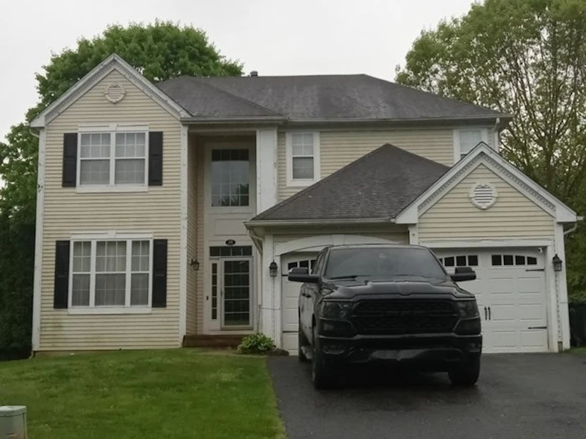 10 Nicholson Ky