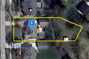 Oak St, Rockford, MI 49341