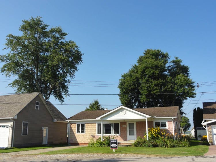 7303 Audubon St Clay, MI 48001, St. Clair County