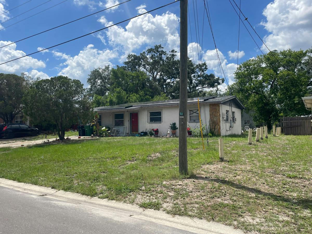 Marvy Ave, Tampa, FL 33612