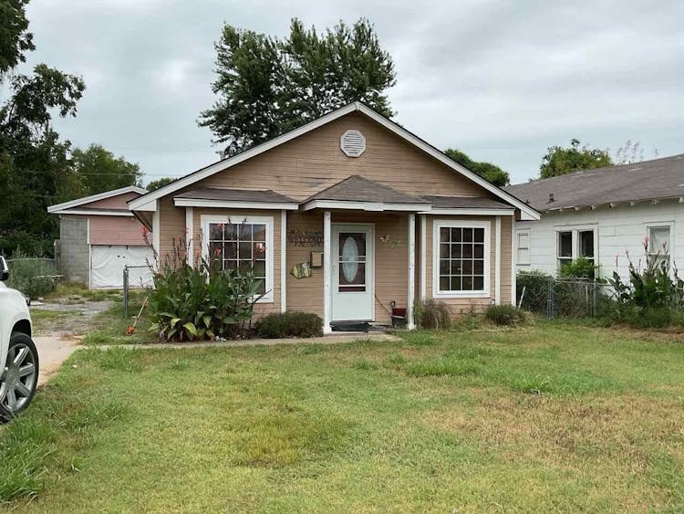4314 W Broadway St Muskogee, OK 74401, Muskogee County