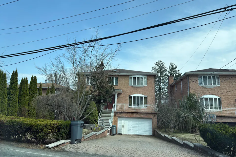 718 Scarsdale Road Yonkers, NY 10701, Westchester County