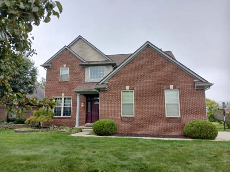 21406 Carlton Drive Macomb, MI 48044, Macomb County