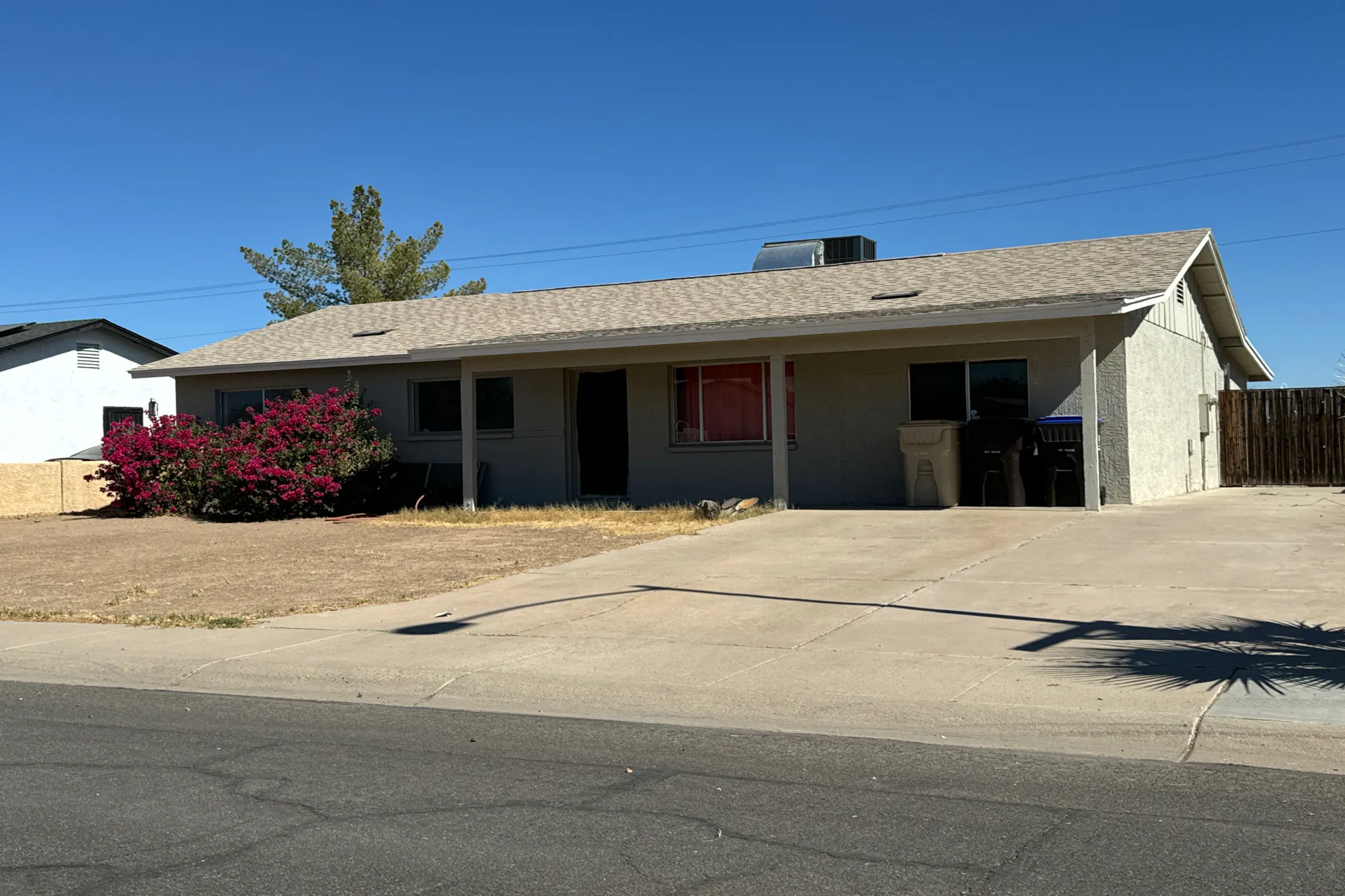 83rd Dr, Peoria, AZ 85345 #1