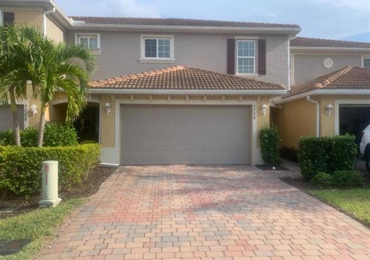 3724 Crofton Ct Fort Myers, FL 33916, Lee County