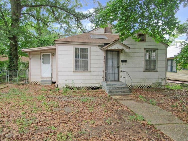 3841 Magazine St Shreveport, LA 71108, Caddo County