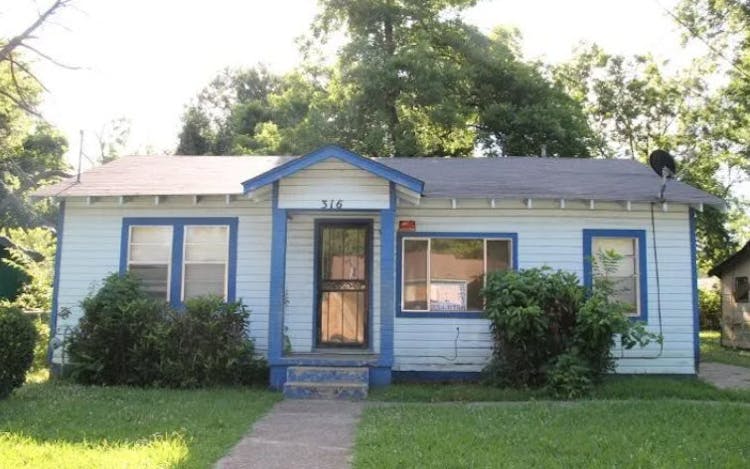 316 South 9th Street Greenville, MS 38701, Washington County