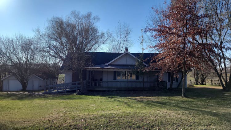 5742 W. Highway 14 Clever, MO 65631, Christian County