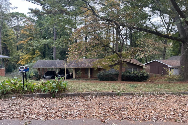 214 Forest Glen Circle Avondale Estates, GA 30002, Dekalb County