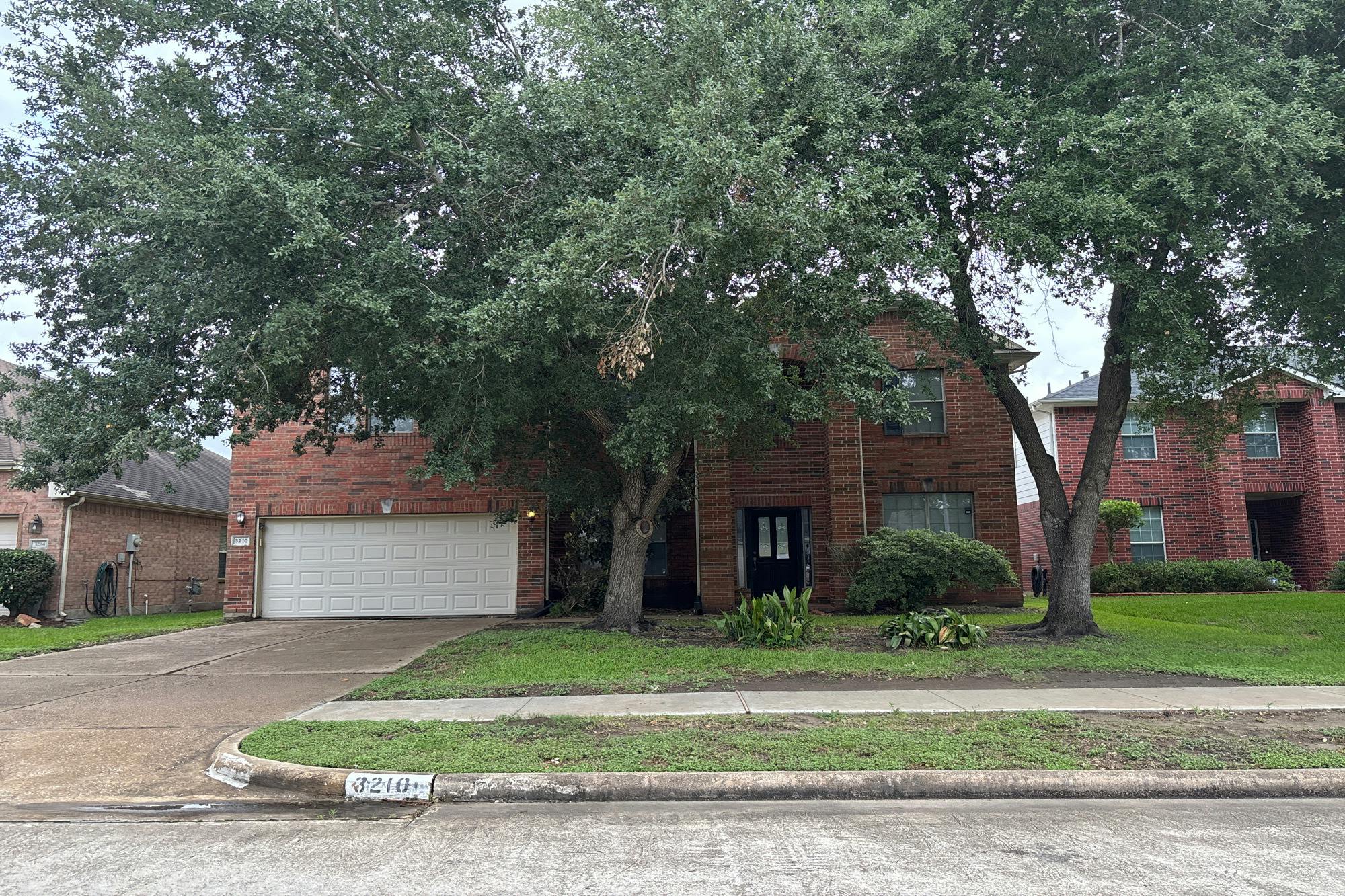 Fountain Hills Dr, Missouri City, TX 77459