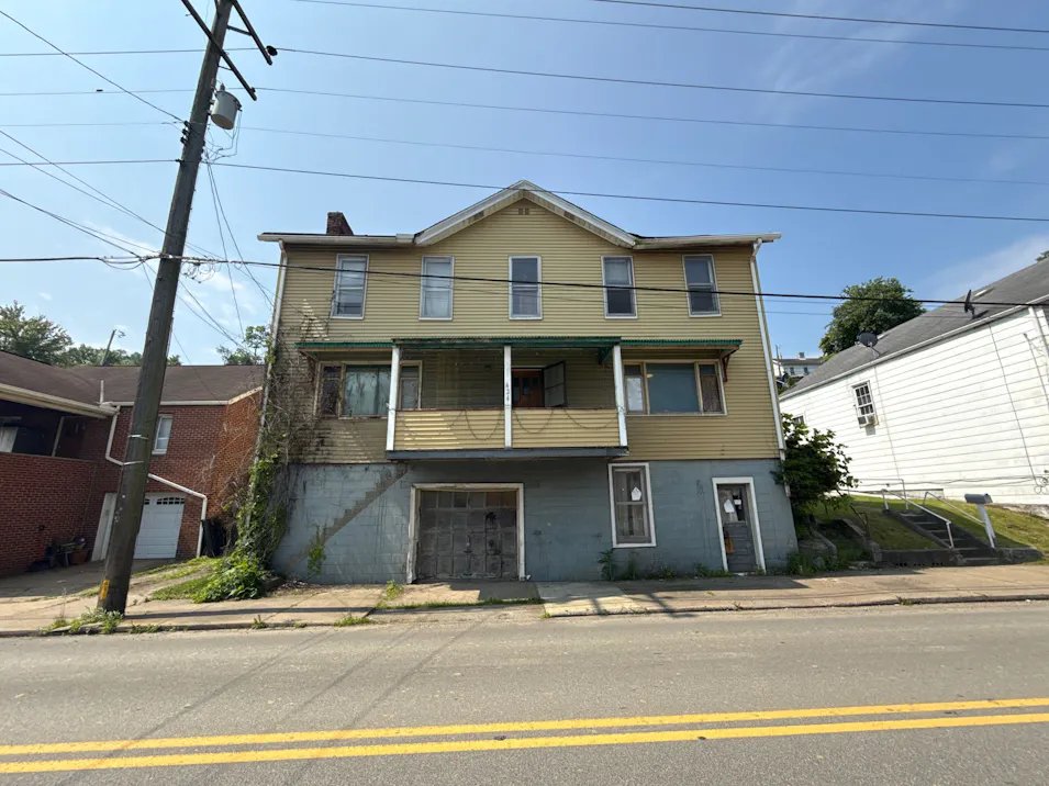 424 Main St New Eagle, PA 15067, Washington County