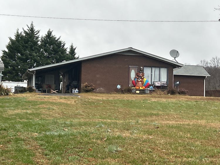 430 Ode Kerley Lane Taylorsville, NC 28681, Alexander County