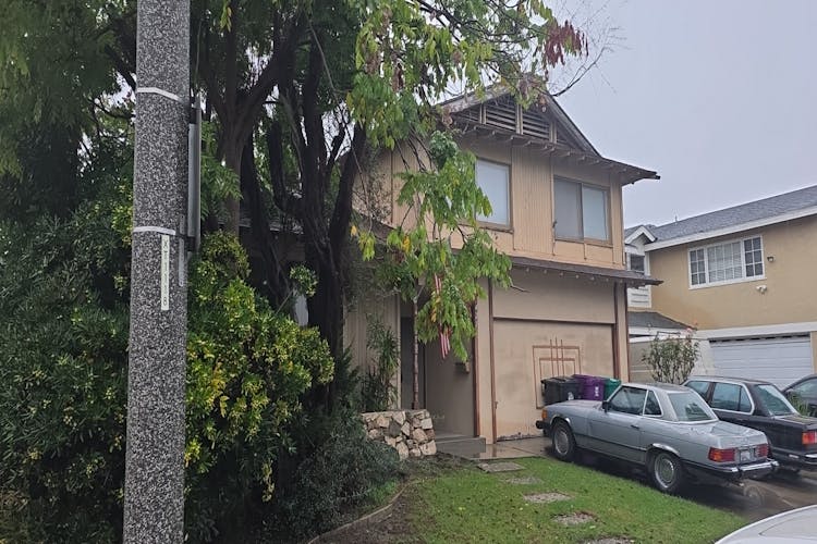 3421 Fela Ave Long Beach, CA 90808, Los Angeles County