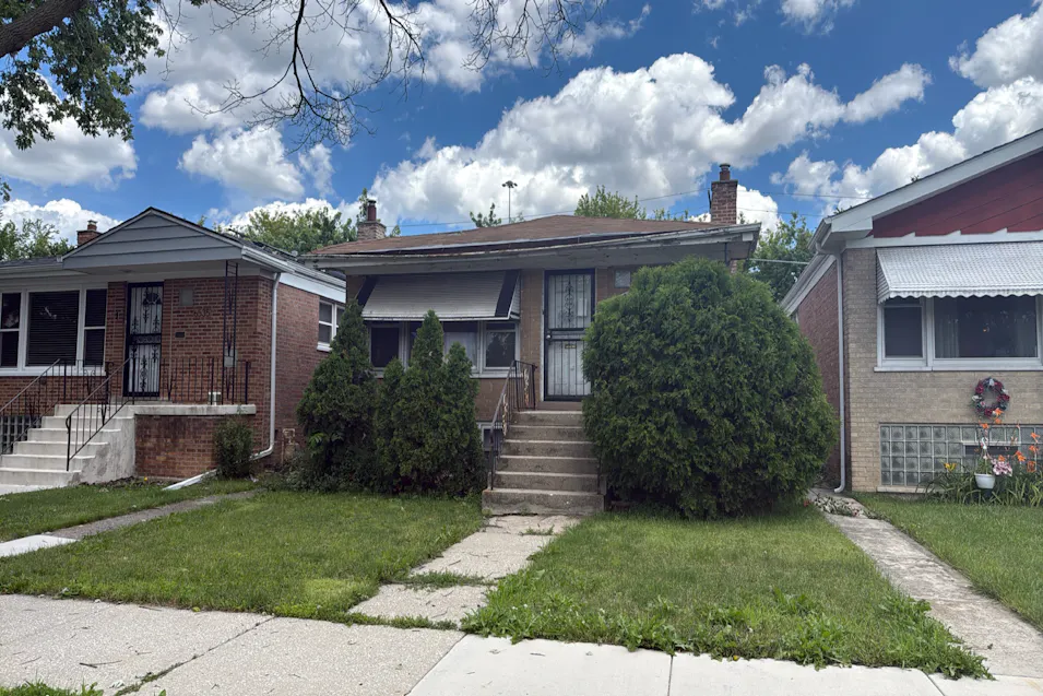 6539 South Bell Avenue Chicago, IL 60636, Cook County