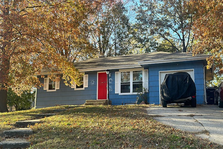 7206 Northwest Winter Avenue Kansas City, MO 64152, Platte County