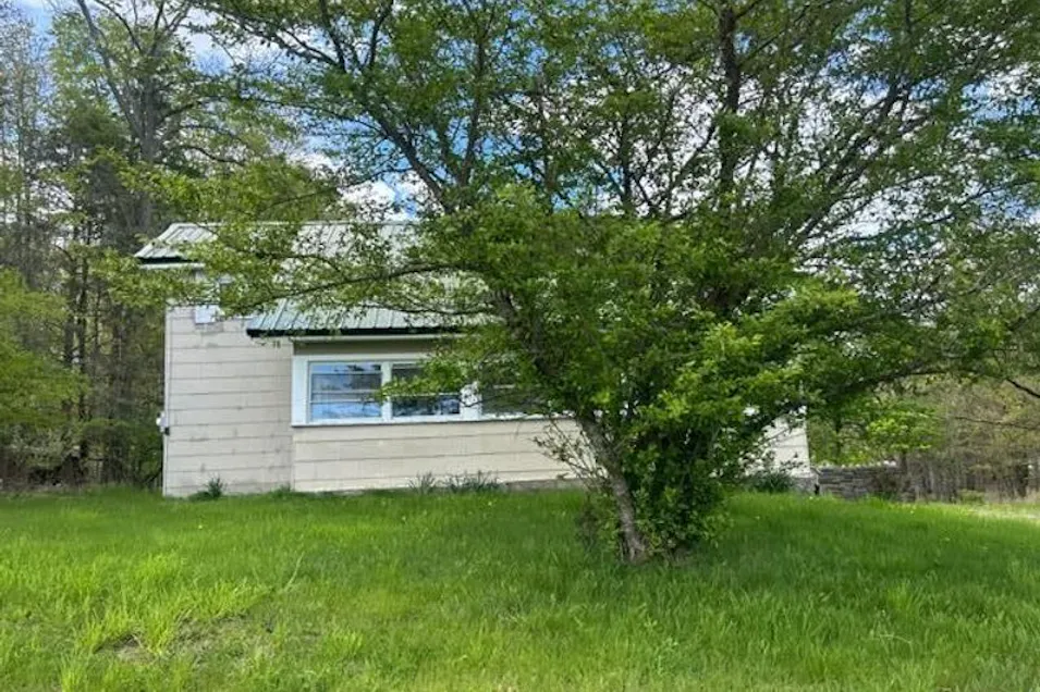 216 Orchard Hill Road Elmira, NY 14903, Chemung County