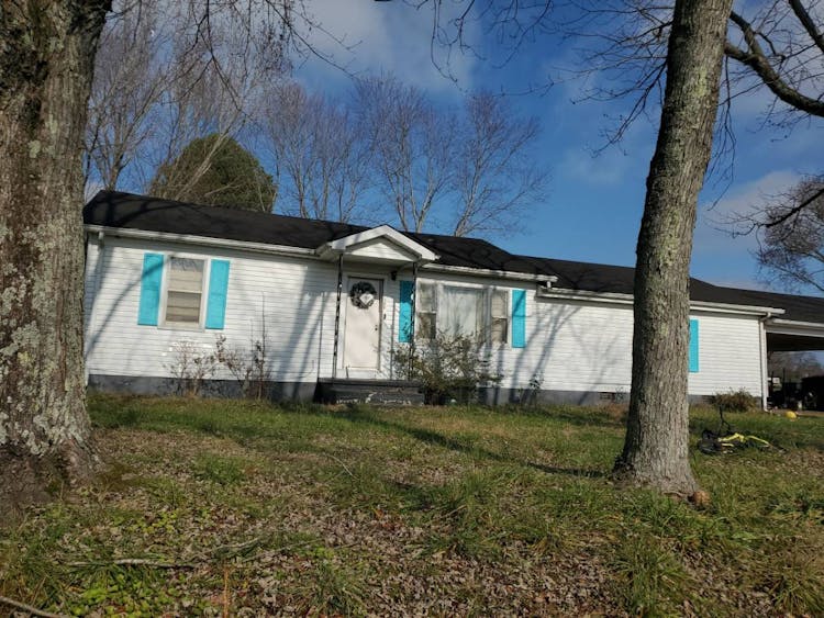 306 Johnson St Lawrenceburg, TN 38464, Lawrence County