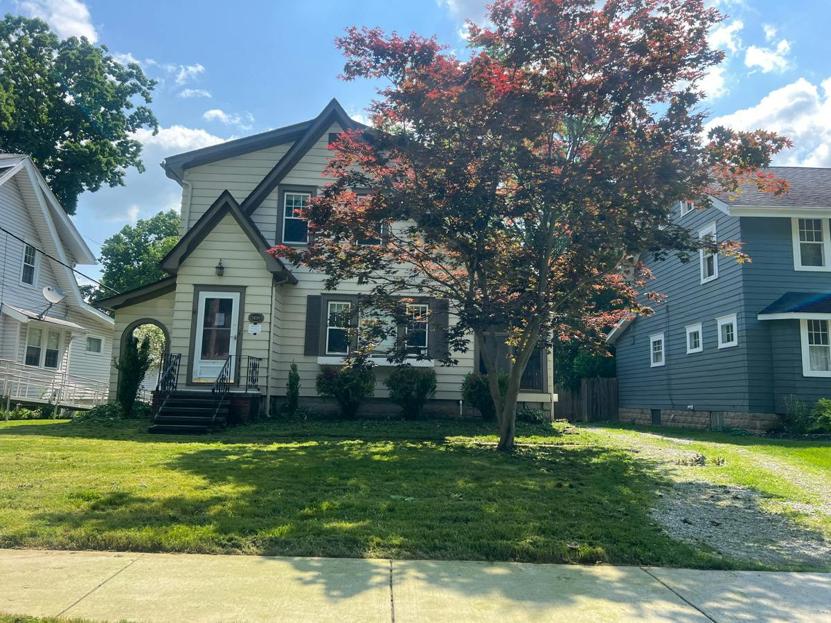 17th St, Cuyahoga Falls, OH 44223