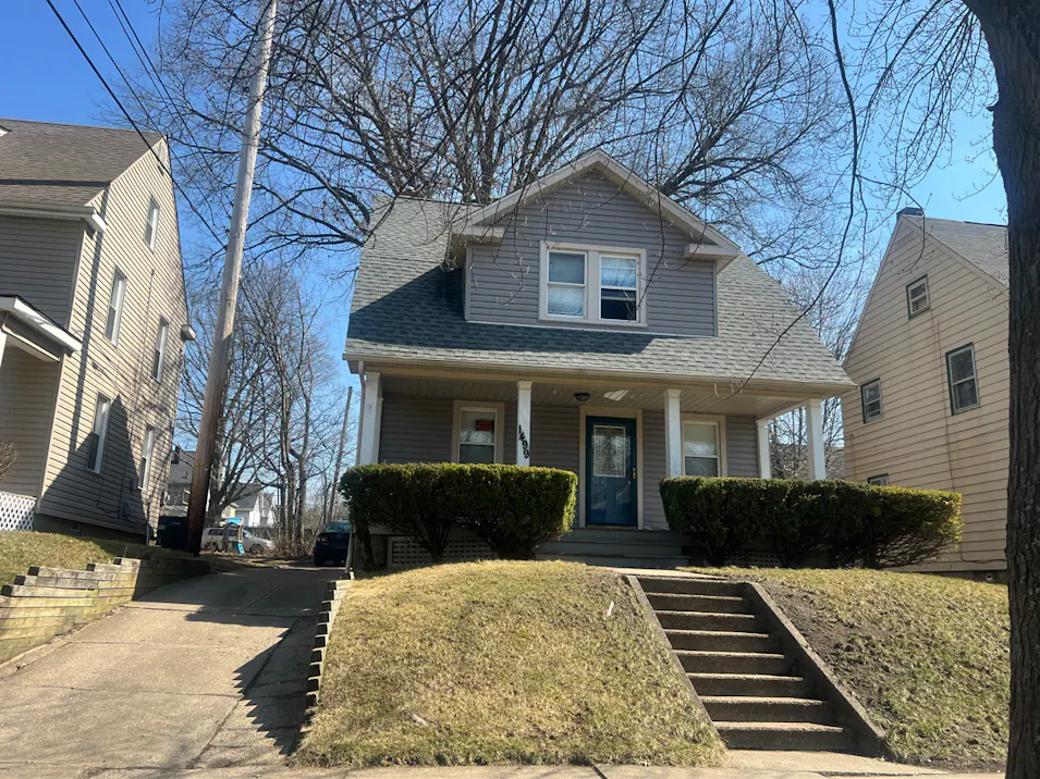 1499 Beardsley Street Akron, OH 44301, Summit County