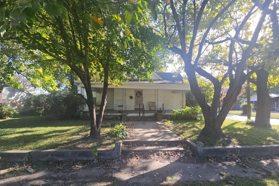 415 West Commercial Charleston, MO 63834, Mississippi County