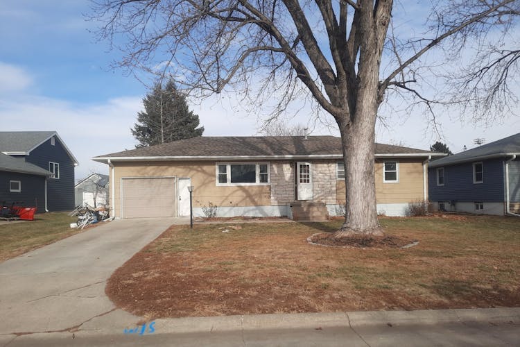 206 W Sycamore Ave Norfolk, NE 68701, Madison County