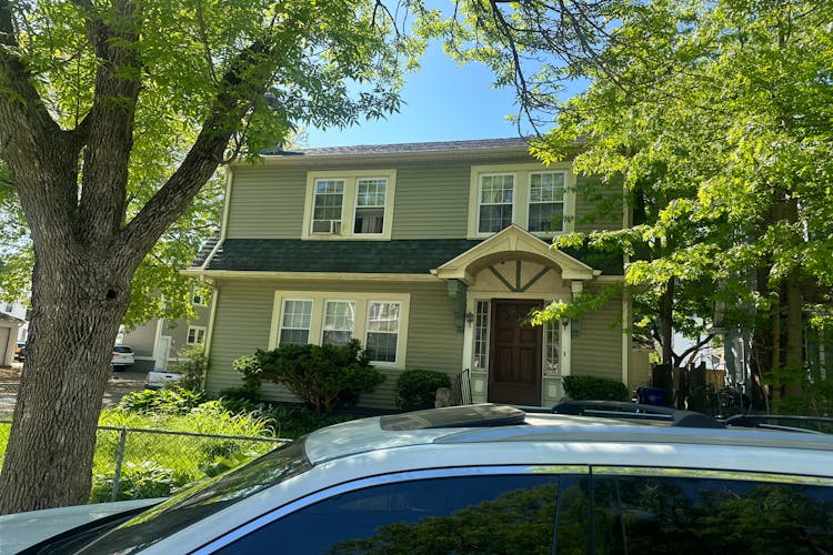 162 Verndale Avenue Providence, RI 02905, Providence County