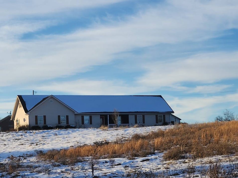 6321 State Rt 141 Gallipolis, OH 45631, Gallia County