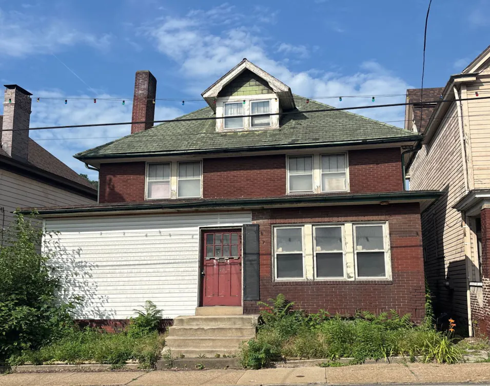 47 Grant Avenue Etna, PA 15223, Allegheny County