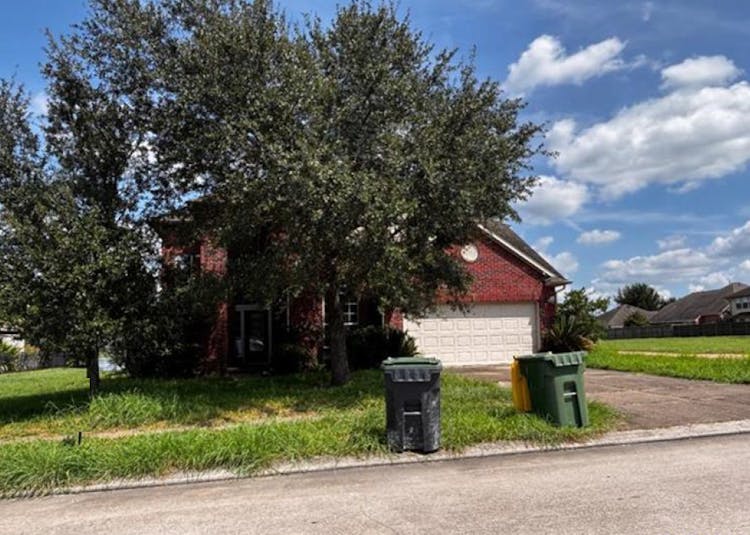 2603 Fair Oak St Pearland, TX 77584, Brazoria County
