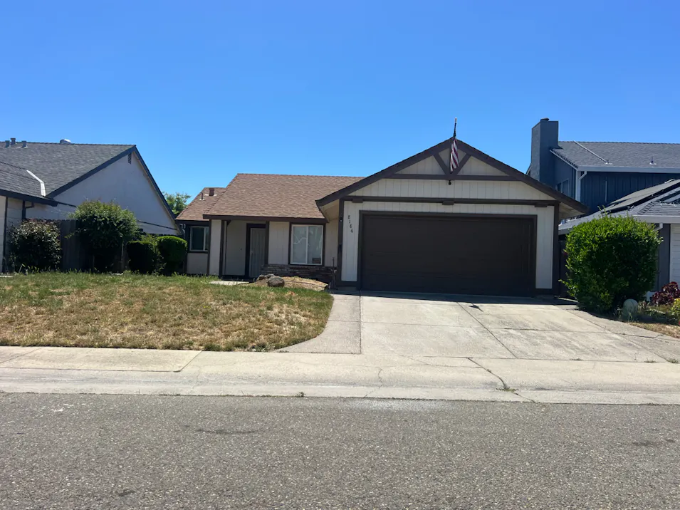 8186 Gustine Way Sacramento, CA 95828, Sacramento County