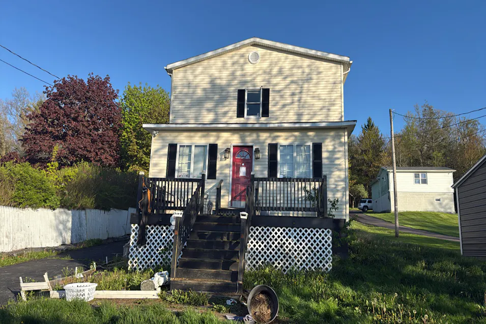 316 Pittston Blvd Bear Creek Township, PA 18702, Luzerne County