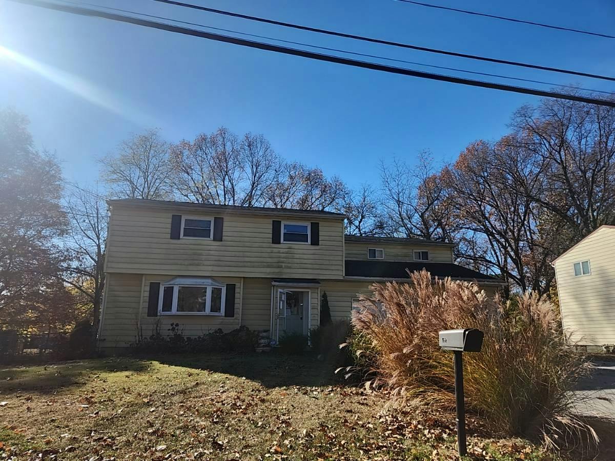 Robin Rd, Poughkeepsie, NY 12601