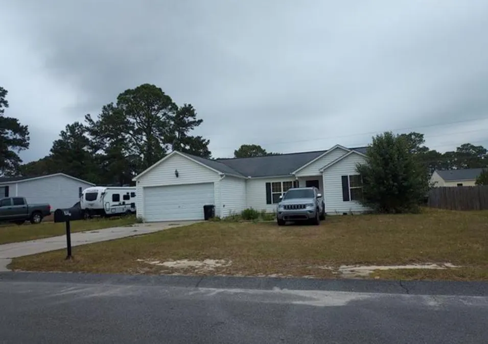 124 Old English Ln Spring Lake, NC 28390, Cumberland County