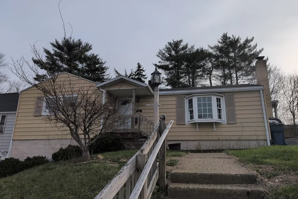 550 N 18th St Cambridge, OH 43725, Guernsey County