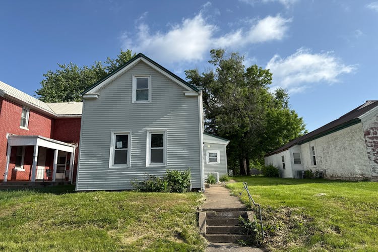 1313 Ohio St Quincy, IL 62301, Adams County