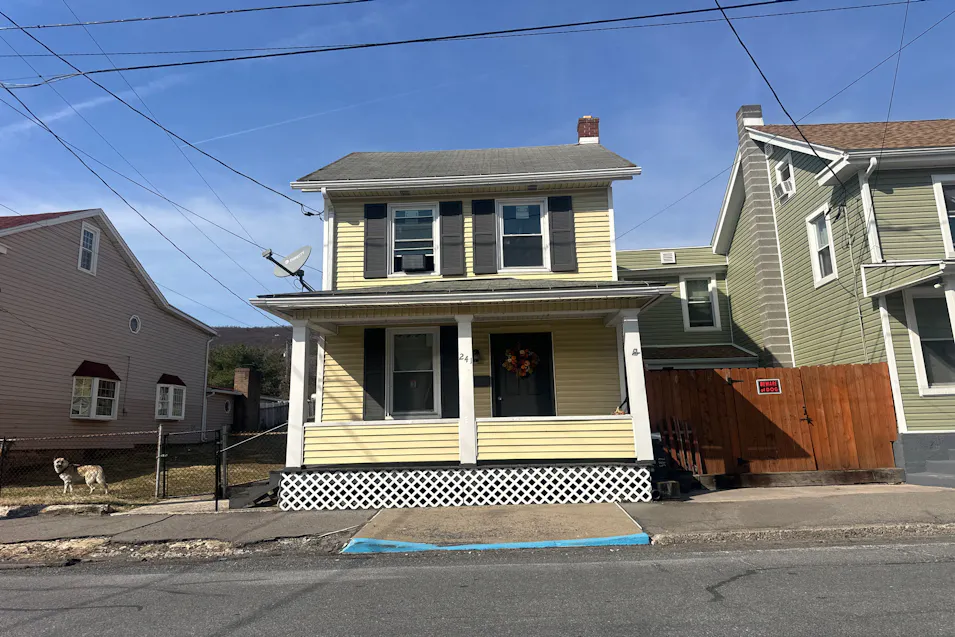 241 E Market St Williamstown, PA 17098, Dauphin County