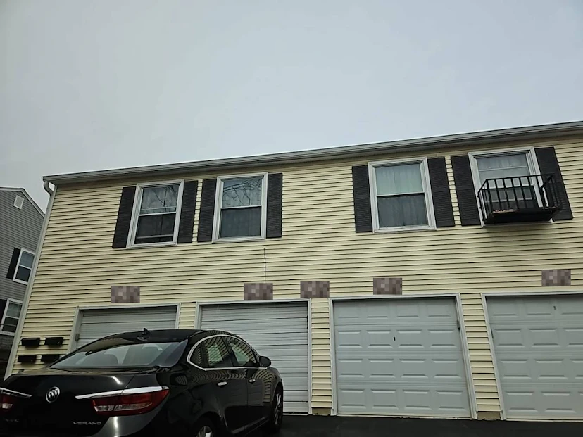 1272 Prairie Ave