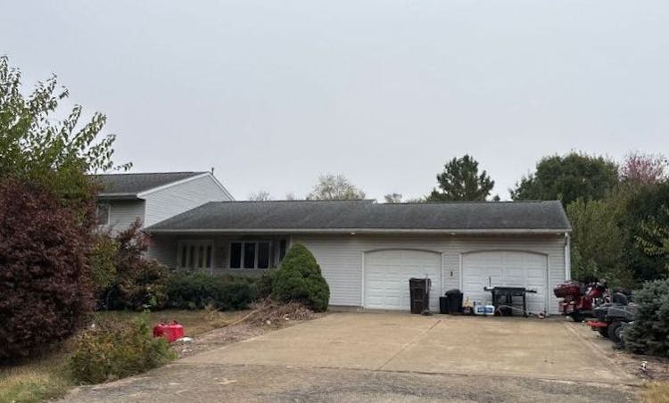 13751 Glenmar Dr. Pekin, IL 61554, Tazewell County