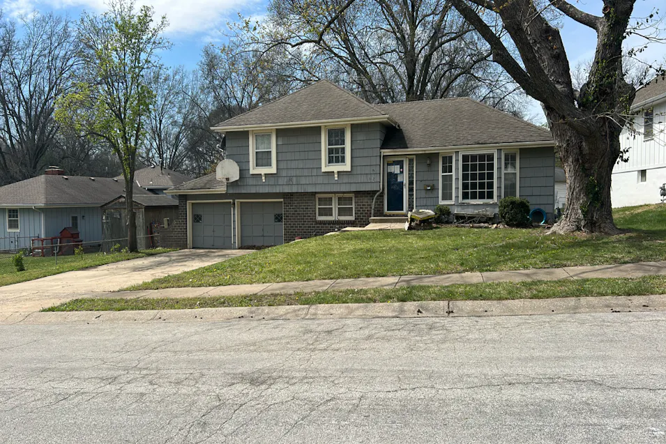 1012 SW Orrington Pl Lees Summit, MO 64081, Jackson County