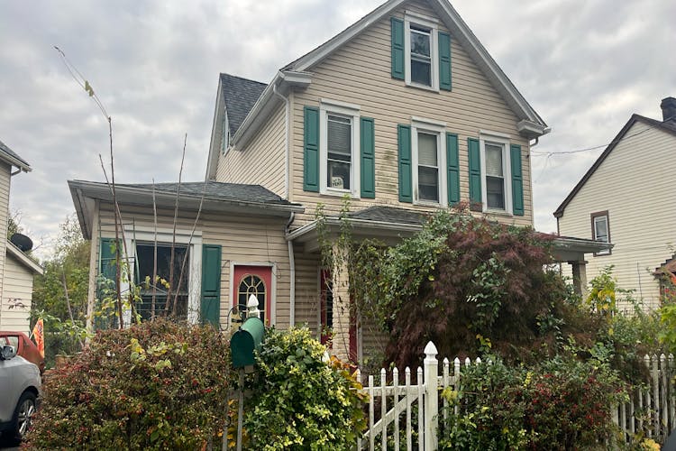 17 Fountain Street Pittsburgh, PA 15205, Allegheny County