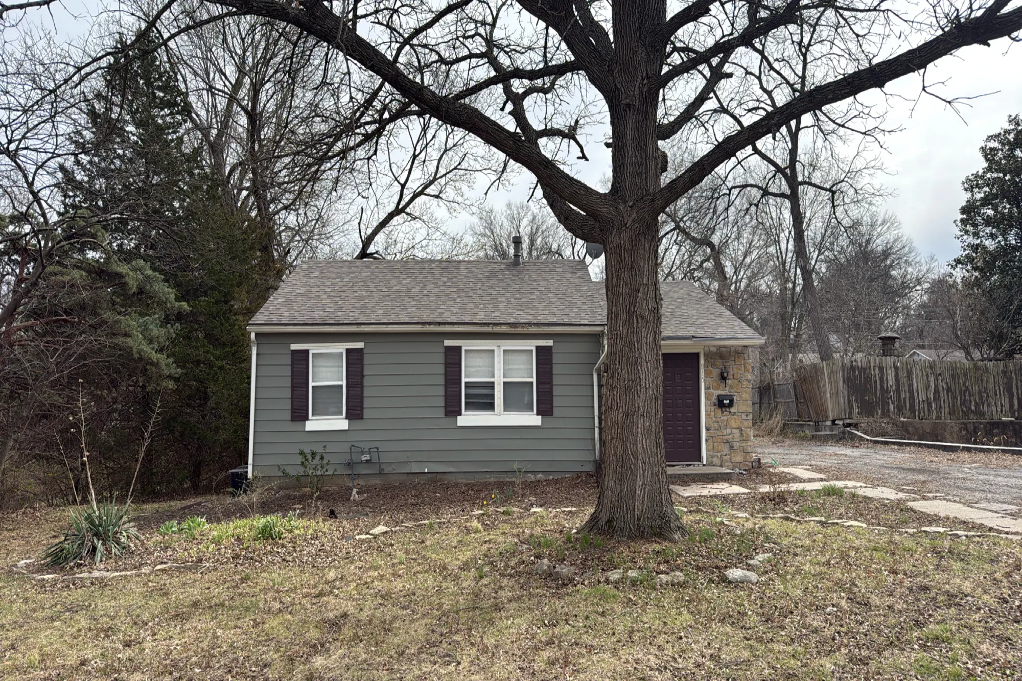 Devon St, Independence, MO 64055 #1
