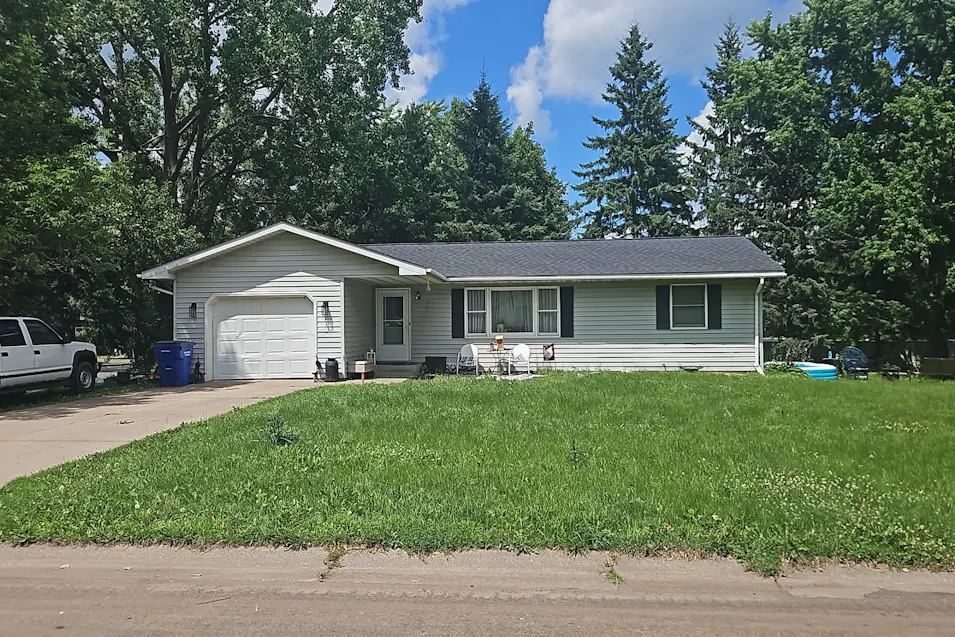 745 Derrick Dr New Richmond, WI 54017, St Croix County