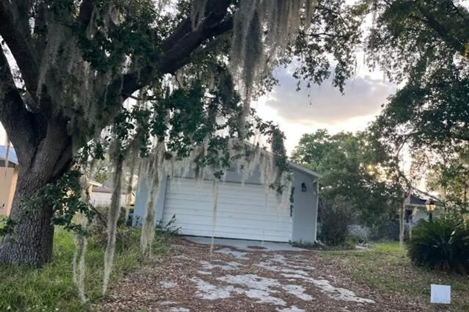 4401 Maderia Ave Sebring, FL 33872, Highlands County